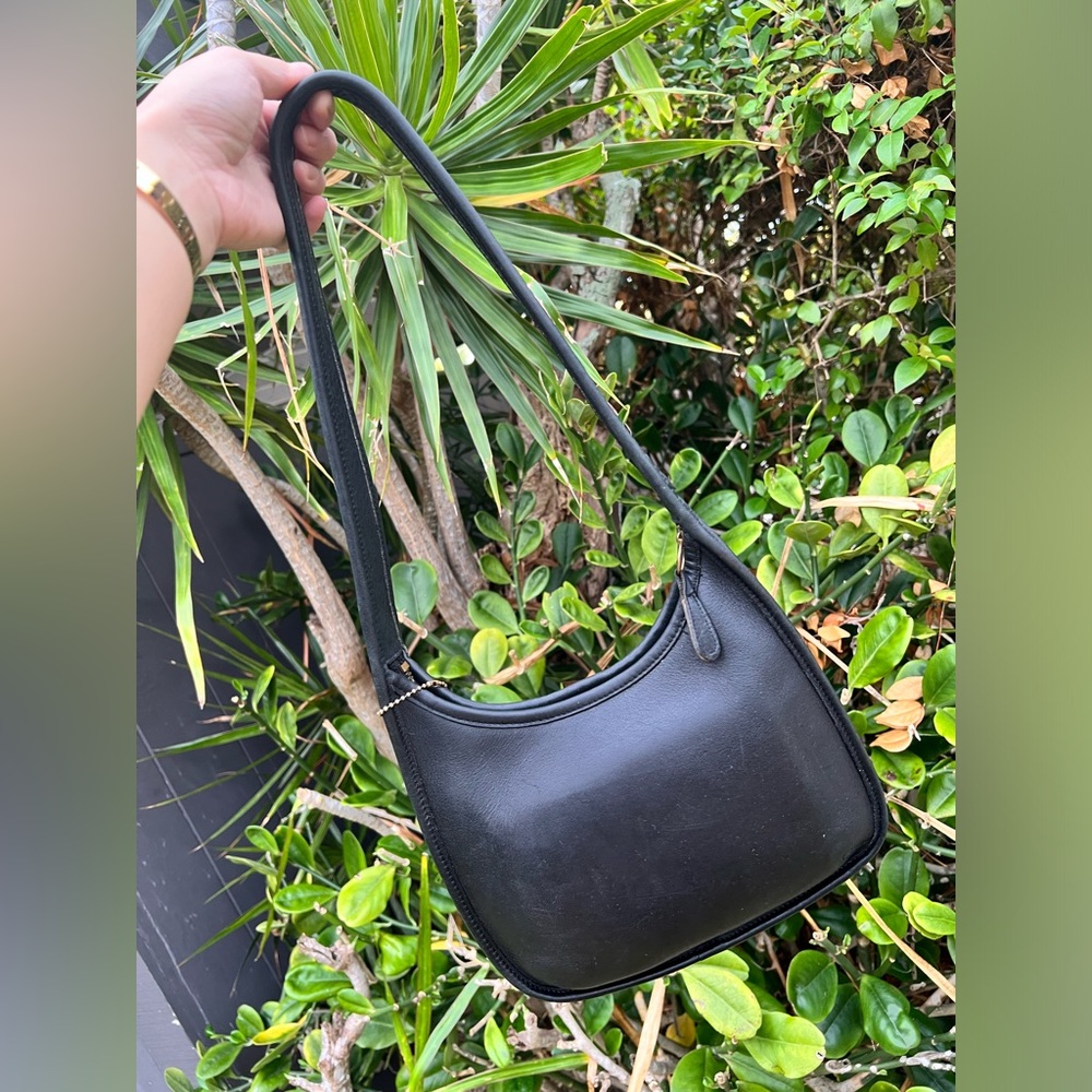 Vintage Coach Ergo Mini Zip Black
